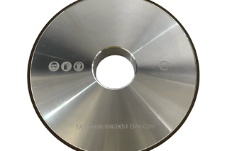 Diamond grinding wheel for tungsten carbide drill bits